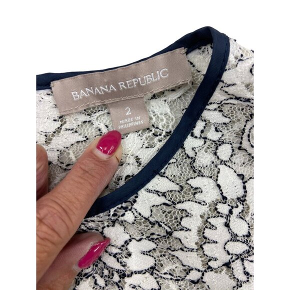 Banana Republic Floral Lace Dress Size 2 Black and White - Picture 2 of 6